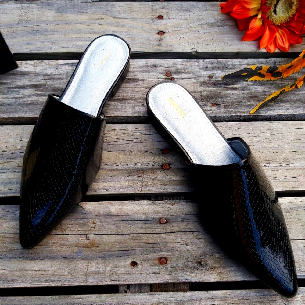 A Rider Girl Mina Snake Print Mule